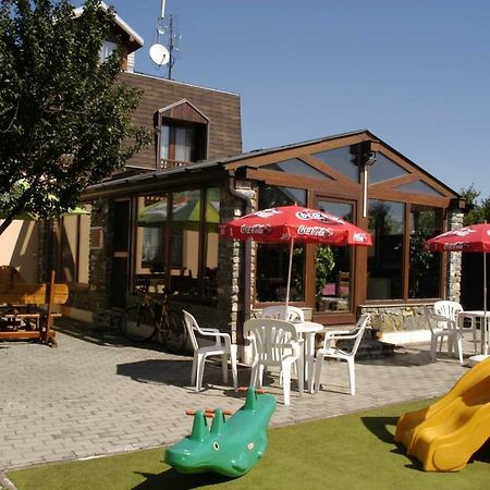 Penzion Tatry Poprád Kültér fotó